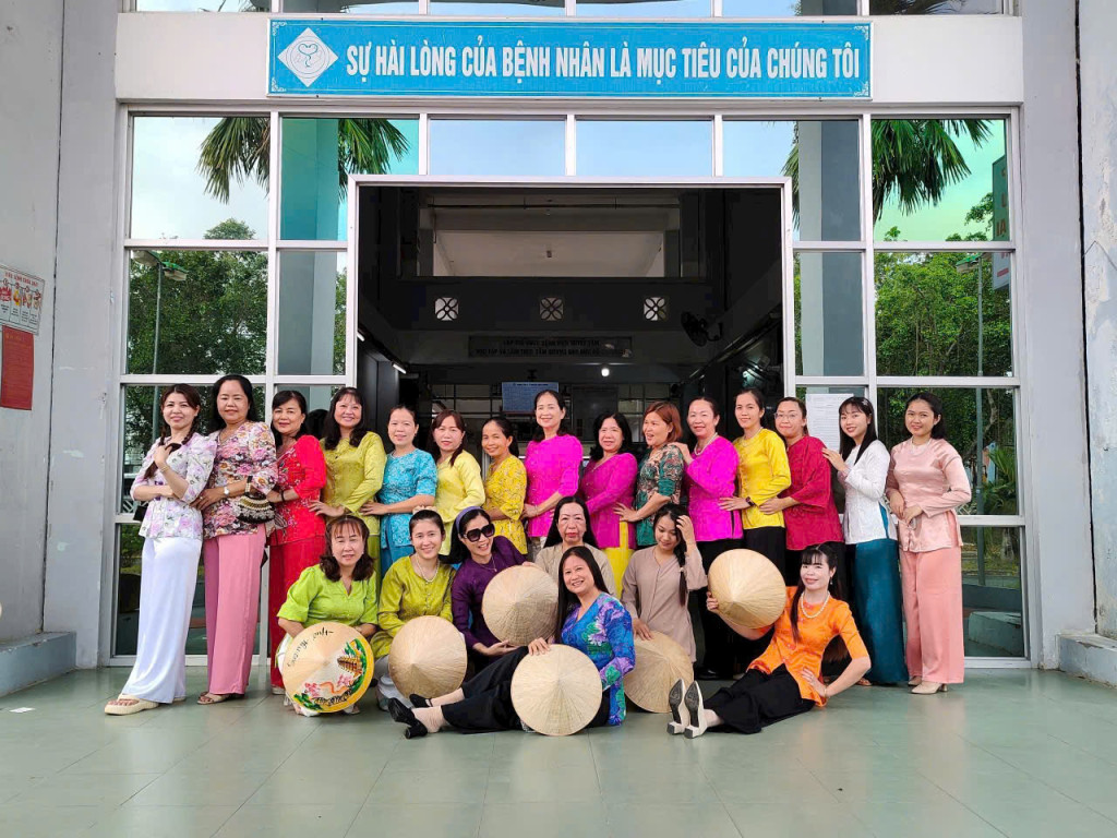 THÀNH HƯỞNG ỨNG TUẦN LỄ ÁO DÀI, ÁO BÀ BA NHÂN KỶ NIỆM NGÀY QUỐC TẾ PHỤ NỮ 8/3 2025